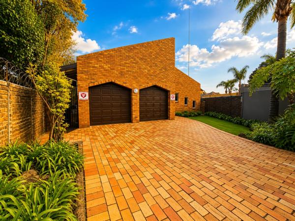 5 Bedroom House