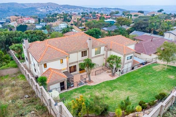 5 Bedroom House