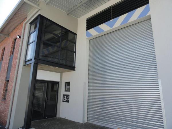 382 m² Industrial space