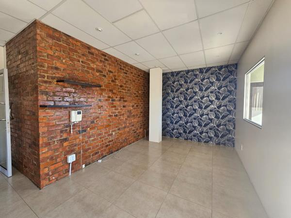 169 m² Commercial space