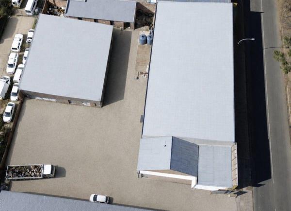 860 m² Retail Space
