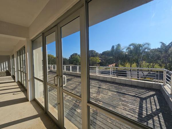 556 m² Commercial space