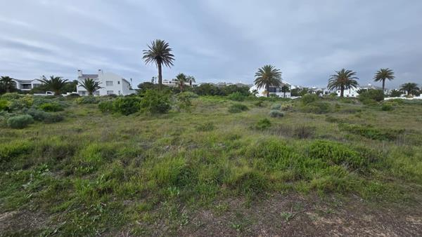 400 m² Land