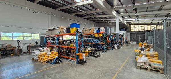 980 m² Commercial space