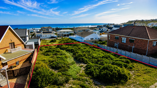 770 m² Land