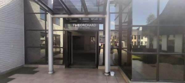 400 m² Retail Space