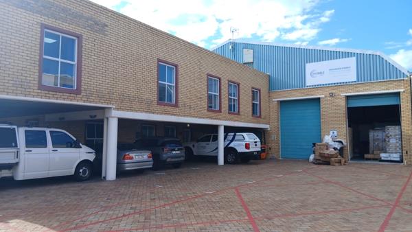 1 090 m² Industrial space