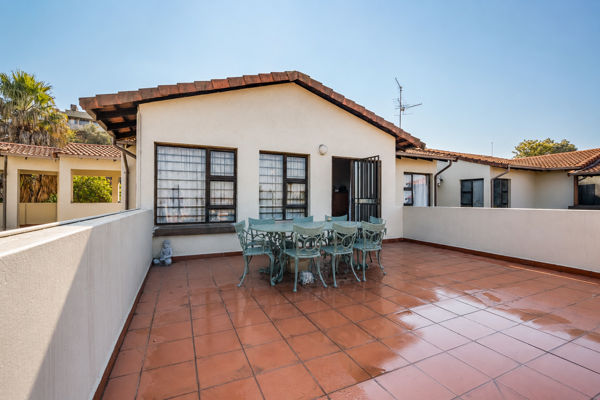 3 Bedroom Apartment