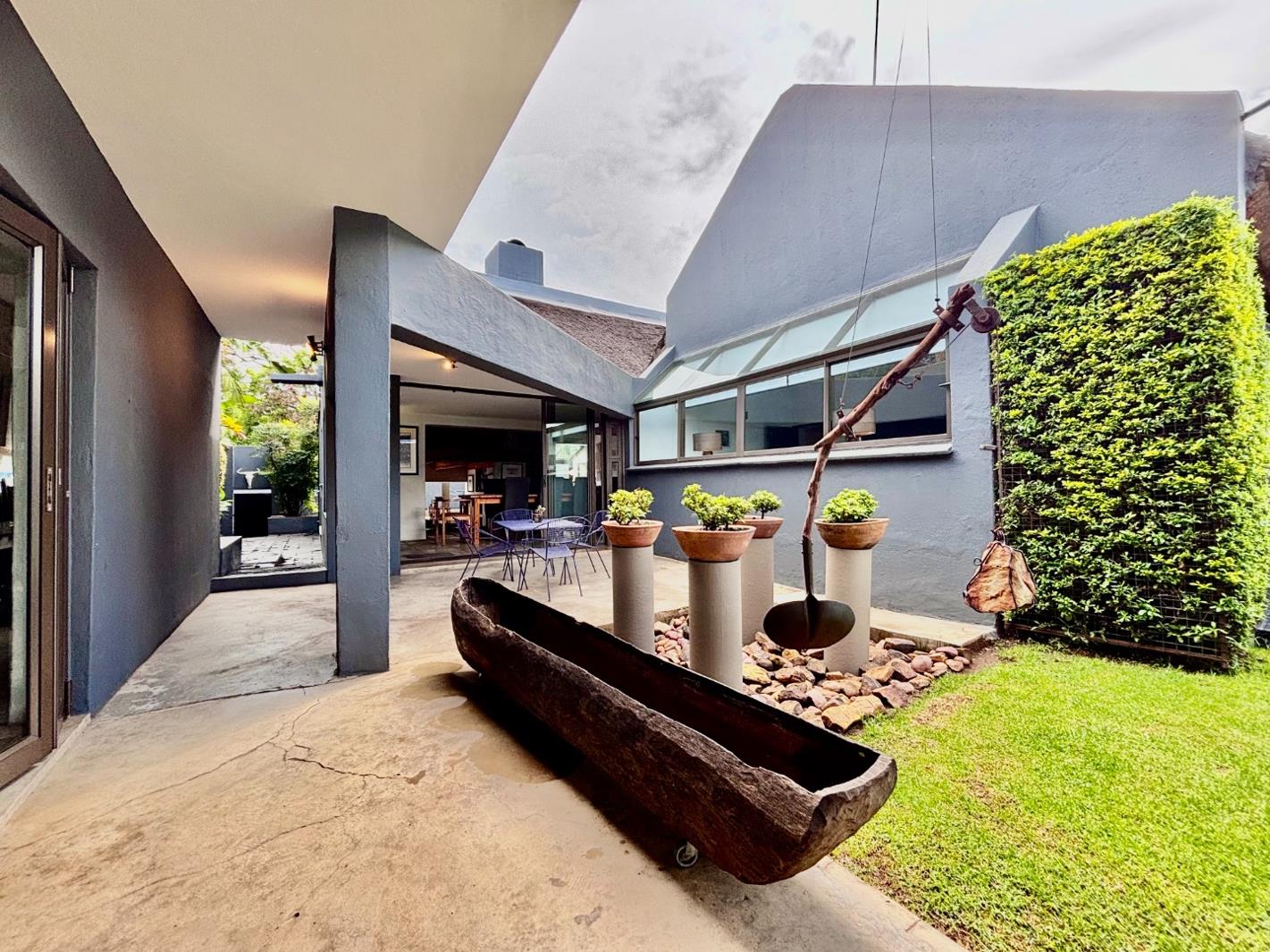 2 Bedroom House in Val de Grace