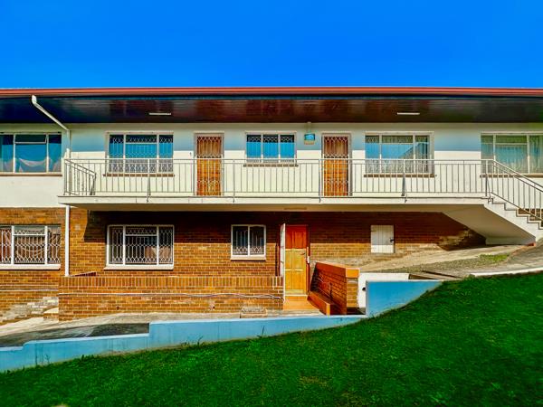 11 Bedroom House
