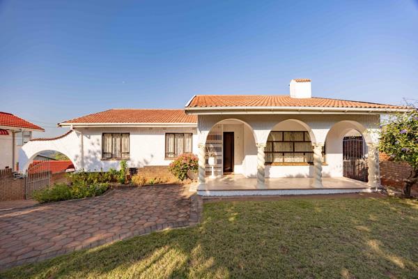 6 Bedroom House