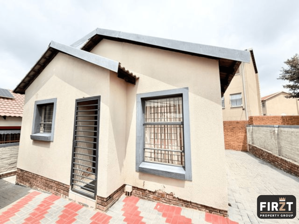 2 Bedroom House
