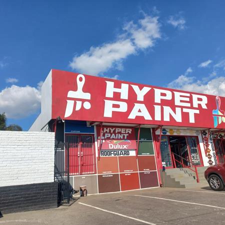 700 m² Commercial space