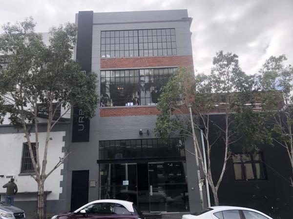 139 m² Commercial space