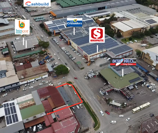 1 350 m² Commercial space