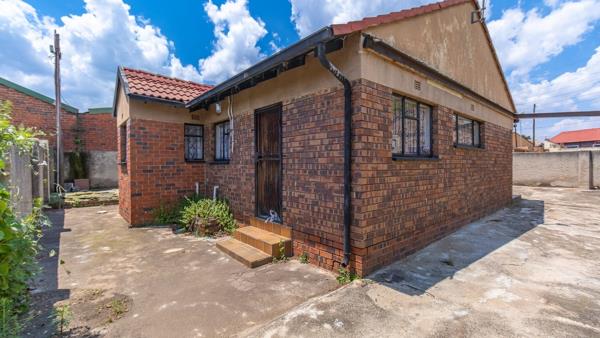 2 Bedroom House