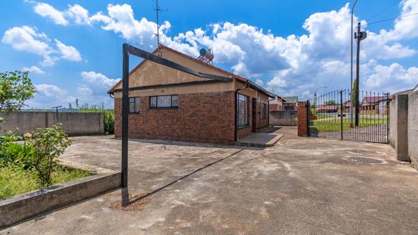 2 Bedroom House