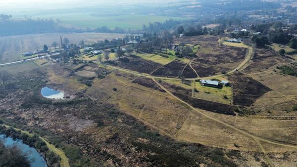 4 000 m² Land