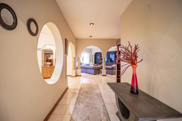 5 Bedroom House
