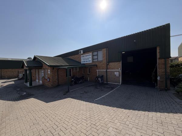 290 m² Industrial space