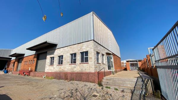 300 m² Industrial space