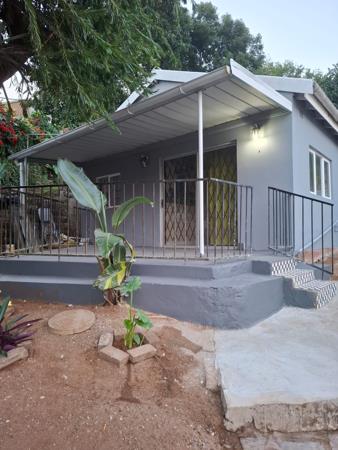 1 Bedroom Garden Cottage
