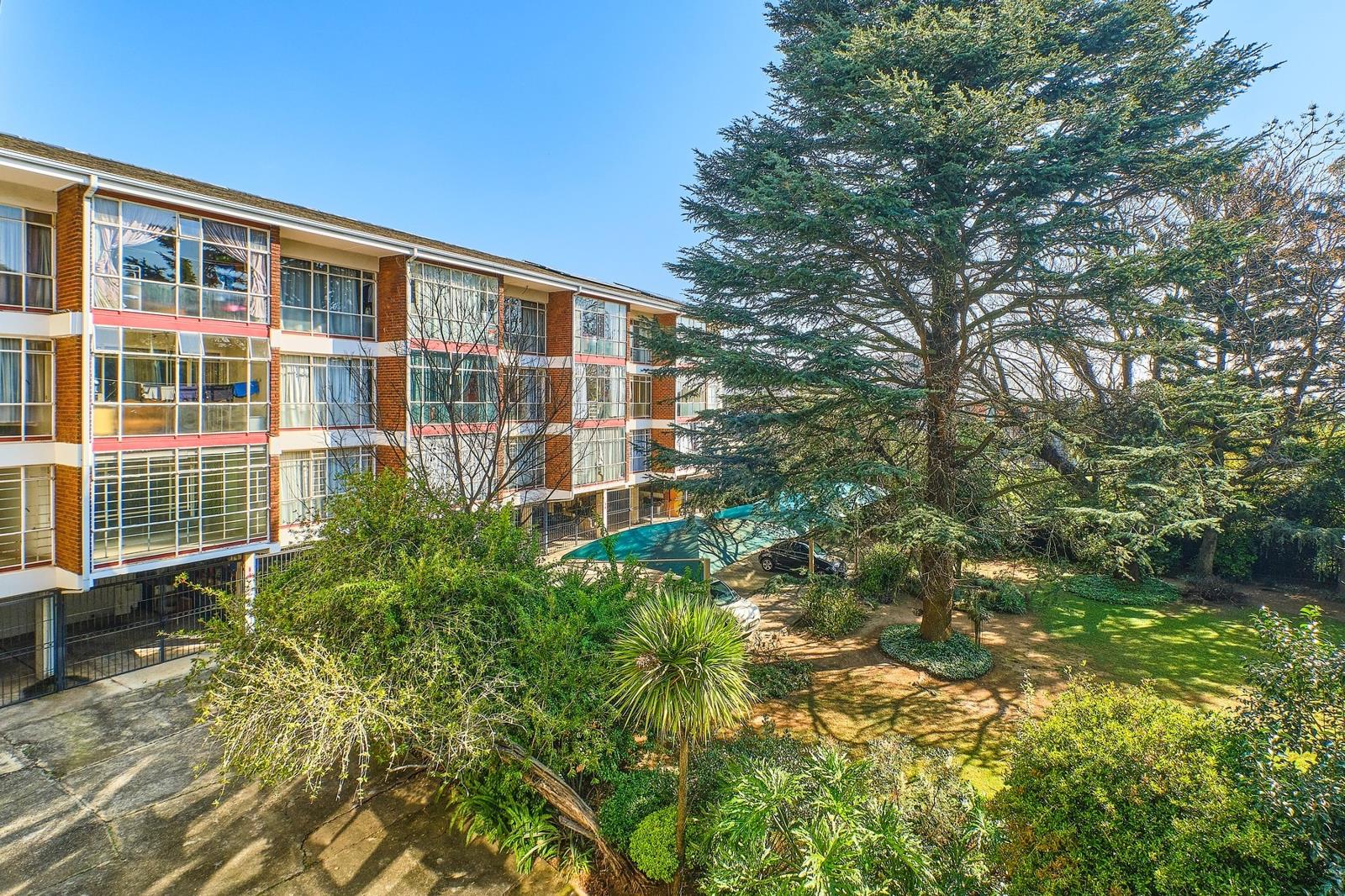 2 Bedroom Apartment in Aldara Park