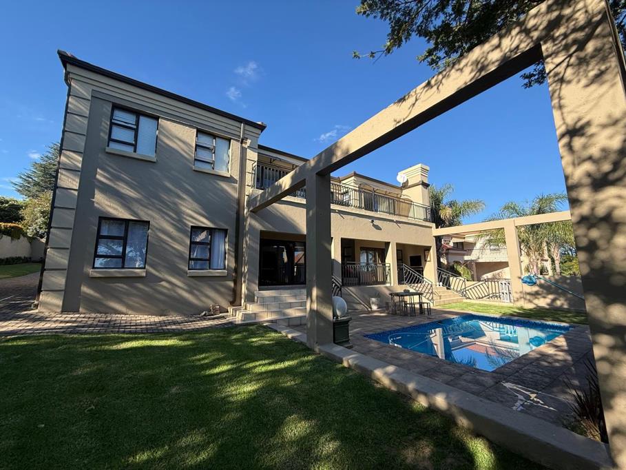 5 Bedroom House