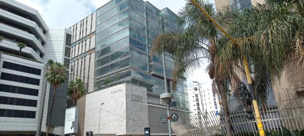 382 m² Commercial space