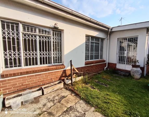2 Bedroom Garden Cottage