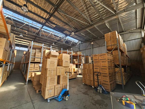 1 030 m² Industrial space