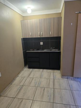 1 Bedroom House