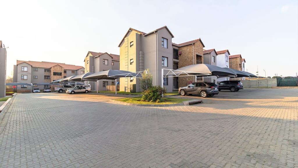 2 Bedroom Apartment
