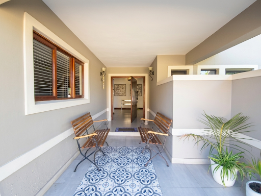 4 Bedroom Townhouse