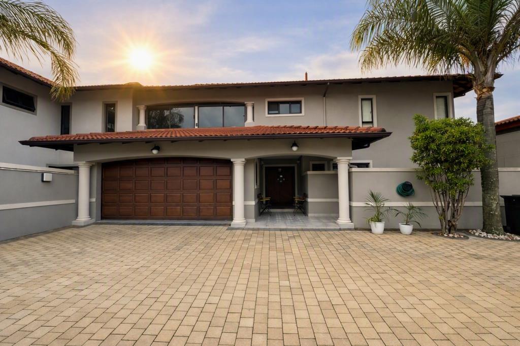 4 Bedroom Townhouse