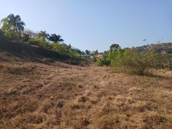 750 m² Land