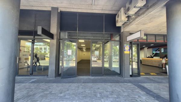 115 m² Commercial space
