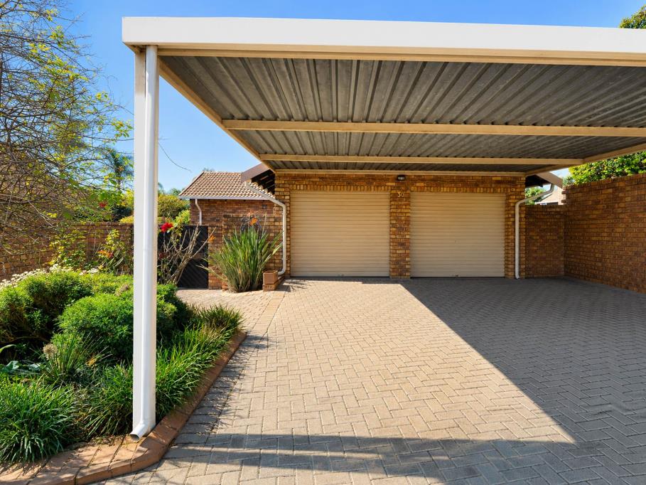 3 Bedroom Townhouse
