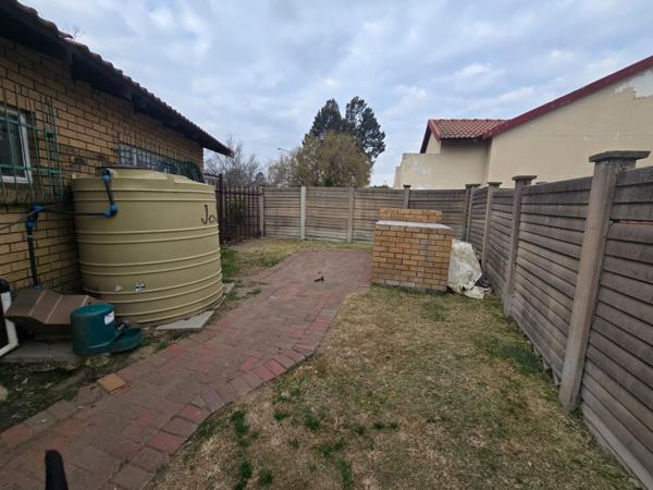 2 Bedroom House