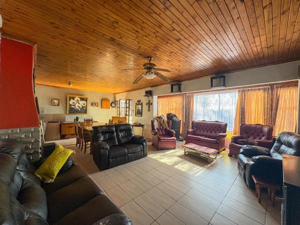 5 Bedroom House