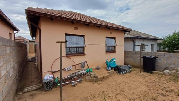 2 Bedroom House