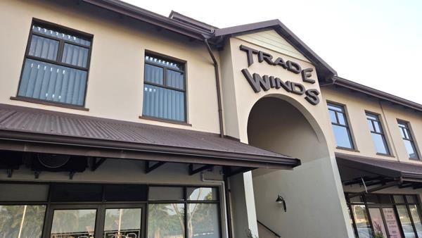 122 m² Commercial space