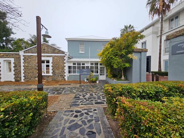 280 m² Commercial space
