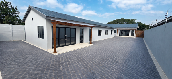 6 Bedroom House