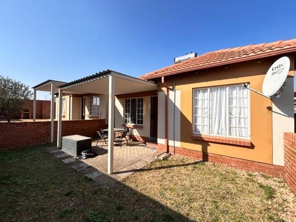 2 Bedroom House