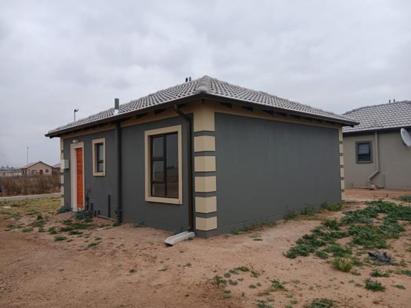 2 Bedroom House