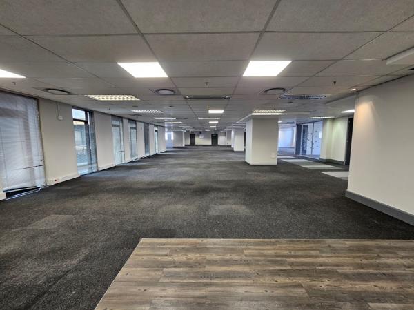 3 073 m² Commercial space