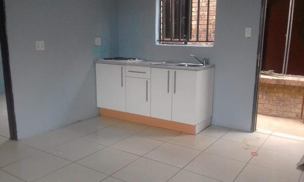 1 Bedroom House