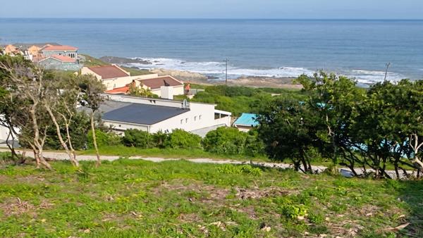 743 m² Land