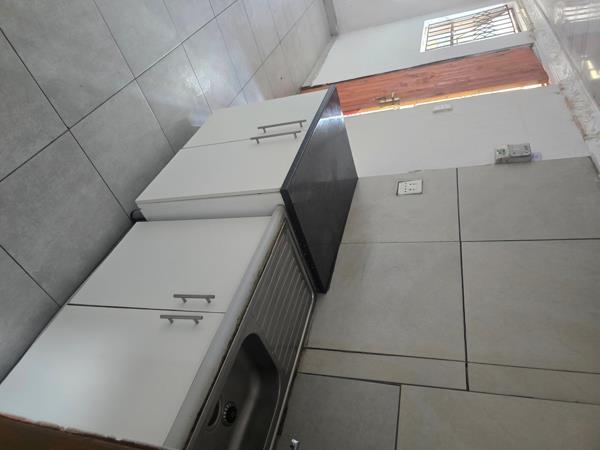 1 Bedroom House